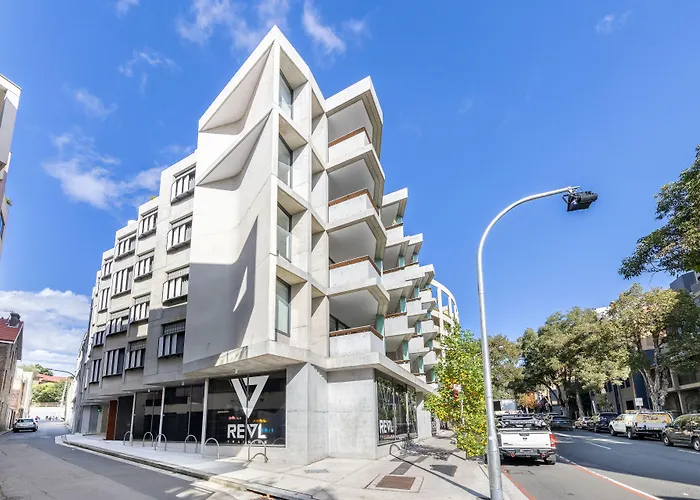 The Surry Apartments By Urban Rest