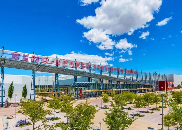 Reno Suites Hotel