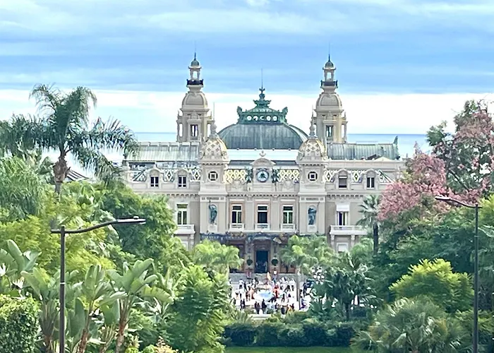 Monaco Cocoon