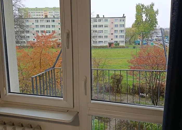 Piotrkow Trybunalski Comfort Apartment By Bookinghost