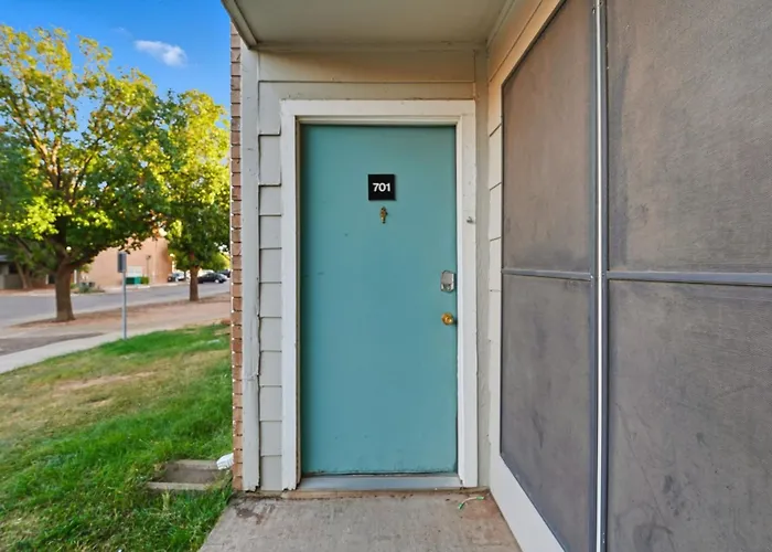 District West Apartments Simple Comfort & Value