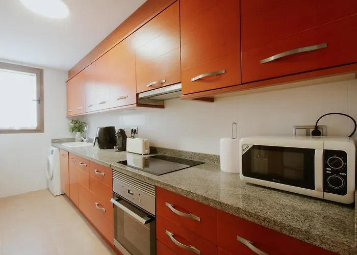 Family & Friends Apartment With Pool
