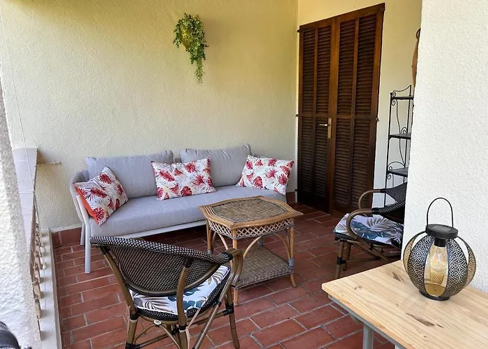 Cosy Casa With Terrace & Sea View