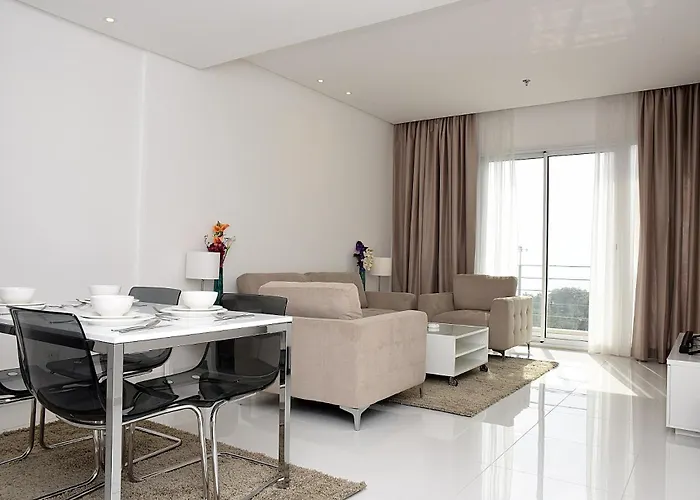 Al Bidaa Tower - Sea View - Family Only