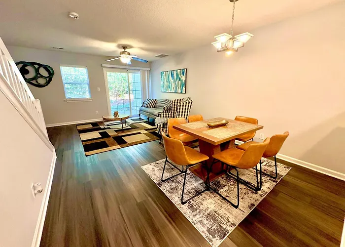 Urban Nova Stay - Perfectly Located Greensboro