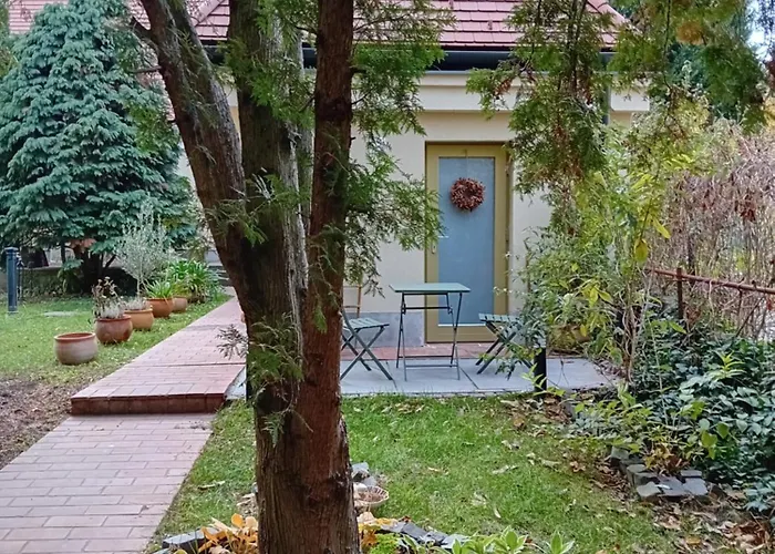 Buekkoes Bird Apartman