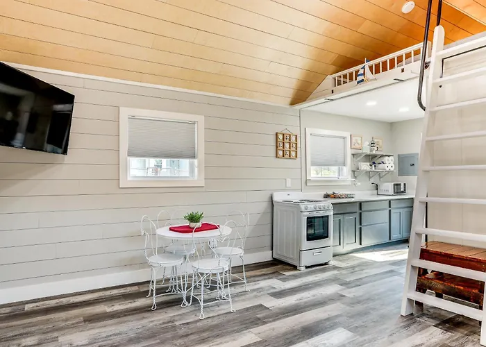Pet Friendly! Norfork Lake Getaway W/ Fire Pit