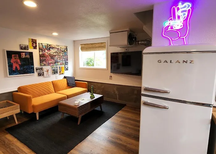 Unique Farm Apartment With Woodstove