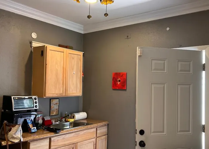 Room In Riverside