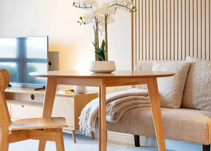 Old Prestwick Point - Donnini Apartments