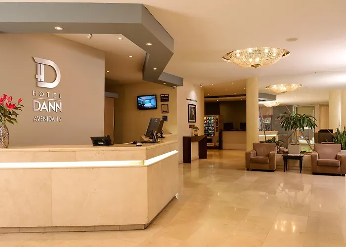 Resort: Hotel Dann Av. 19
