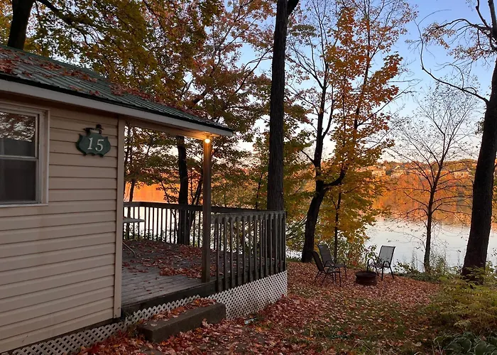 Vacation homes Camping s Lac St-Augustin