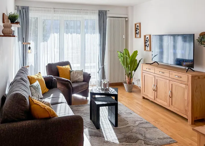 Grosse Wohnung Mitten In St. Moritz Am See