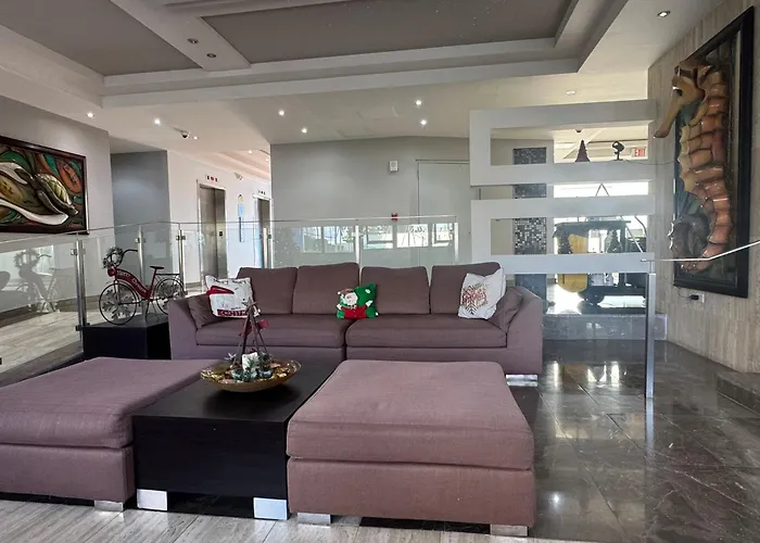 Beach Front 2 Bedroom & Bath In Isla Verde