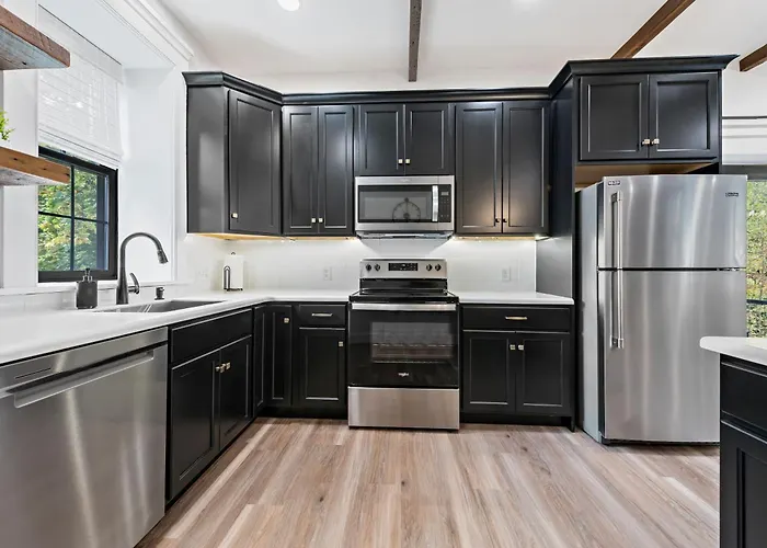 Riverview In Port Clinton - Apt. B