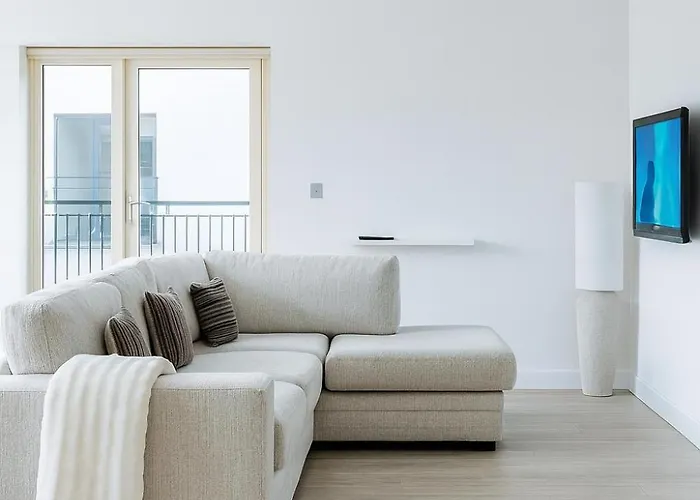 3 Bedroom Apt In Kinsale City Centre, Cork