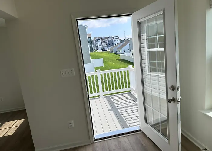 Furnished Brand New Townhome
