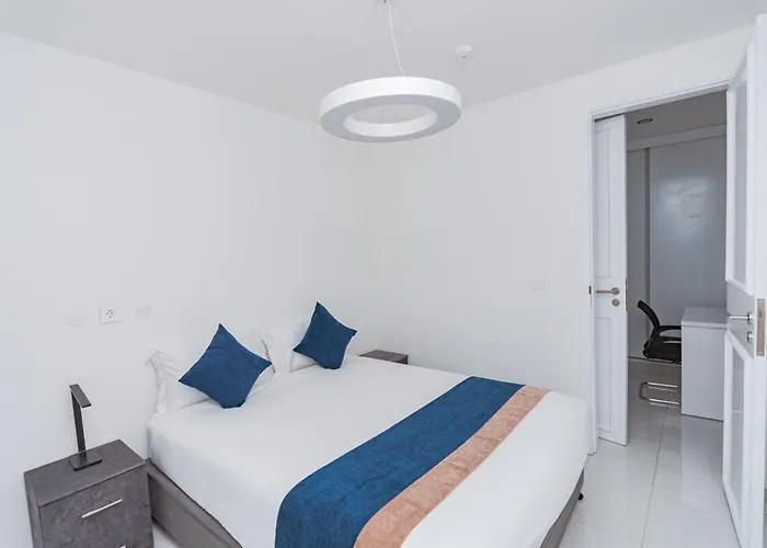 Golf View Apartments- Ap1