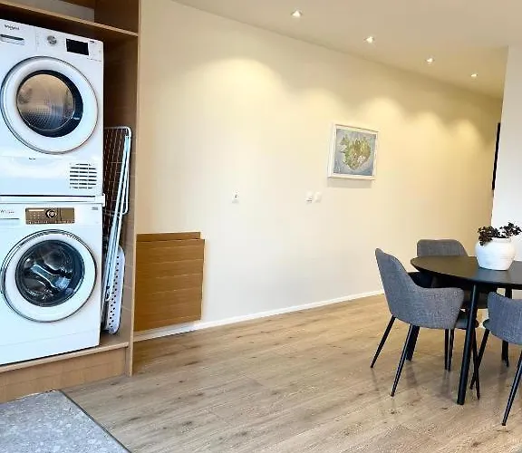 Lonid Apartment