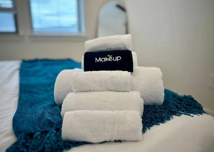 Workerfriendly Kingbed A Plus Location Washer Wifi Pool
