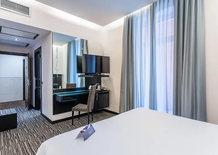 Best Western Plus Universo