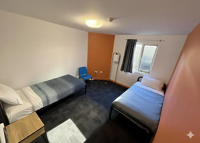 Big Backpackers Hostel