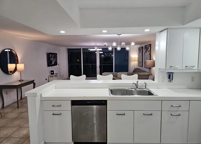 Vacation rental: Castle Beach Club Apartments