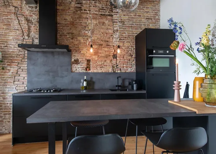 Number 9 Holiday Apartments