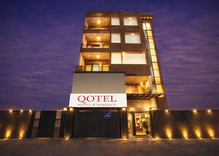 Qotel Comfort Ashok Vihar