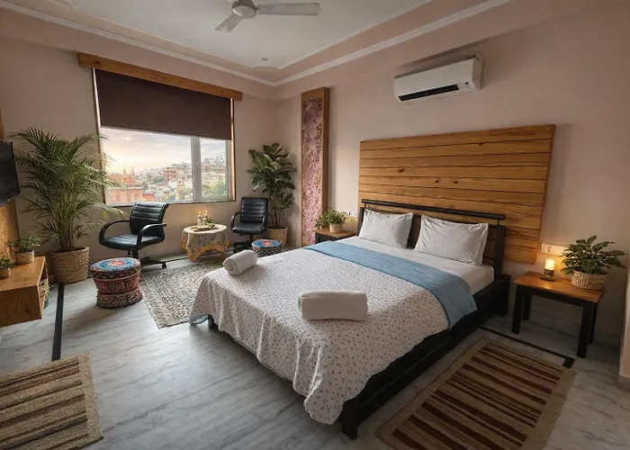 Jaipur The Lodge B&B