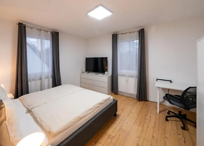 Modernisiertes Altbau 3-Zi Apartment