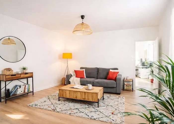 Havre De Paix Lumineux Et Cosy Au Calme Proche Du Centre Avec Tv Et Wifi