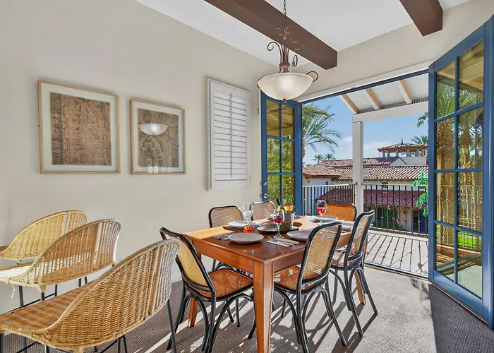 Lv217 Superb 2 Bedroom Overlooking The Lap Pool