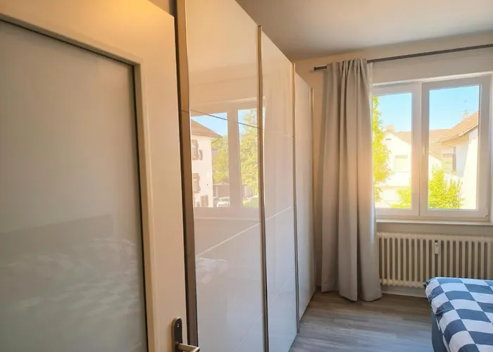 Helle Premium Ferienwohnung Christine Zweibruecken Ruhig Citynah, 100Qm, Sonnentrasse