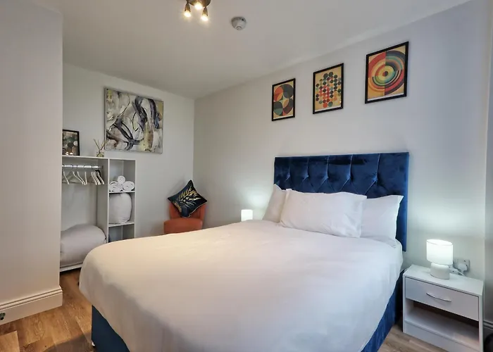 Luxuriously Cosy 1 Bed Flat At Trinity Point Gravesend, Suitable For Long Stay And Short Stay