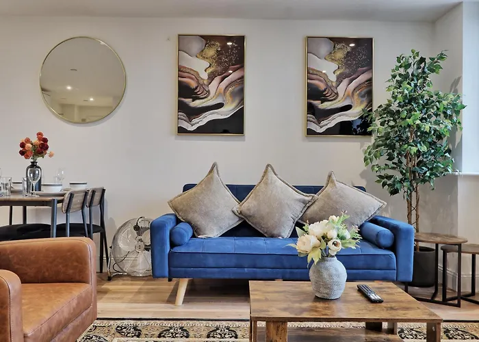 Homely & Lush 1 Bed Apartment At Trinity Point Gravesend, Suitable For Long Stay And Short Stay