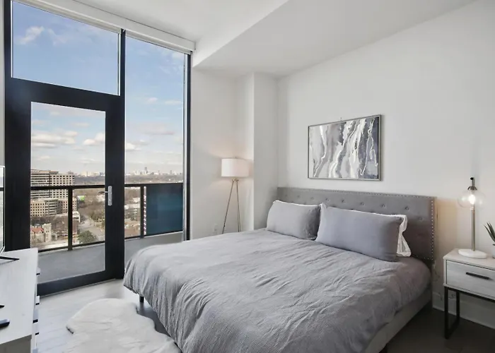 Midtown Penthouse 2 Bdrm