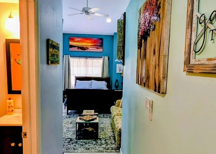 Merritt Island Hideaway