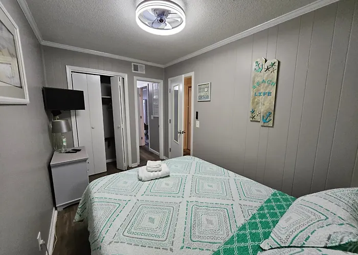 Beachside Condo-Water And Pool View Top Floor