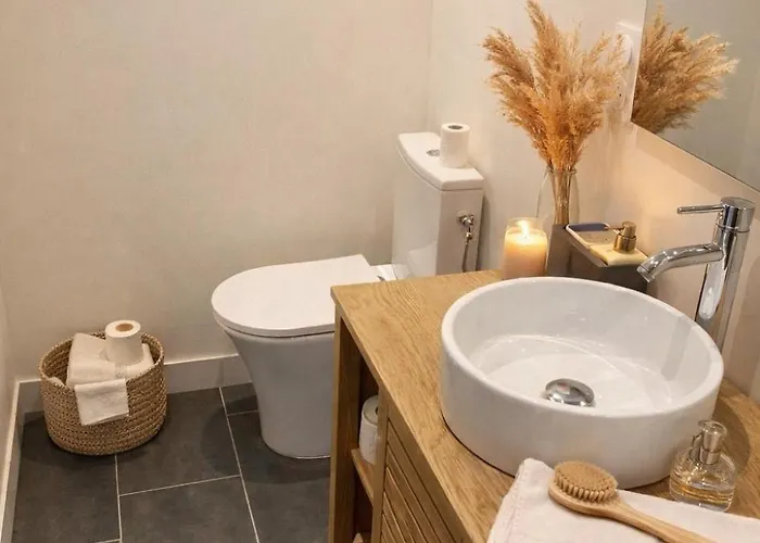 Havre De Paix Lumineux Et Cosy Au Calme Proche Du Centre Avec Tv Et Wifi