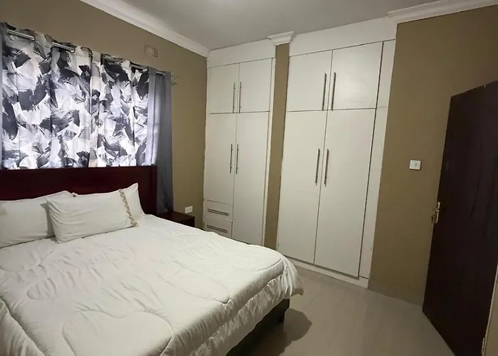 Edmut Apartments