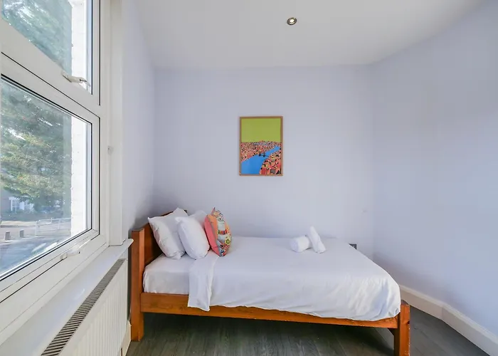 Finchley Central 3Br Flat Private Garden
