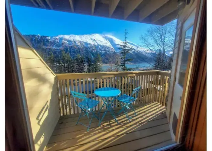 Lovely Condo Across From Downtown W Mountain View