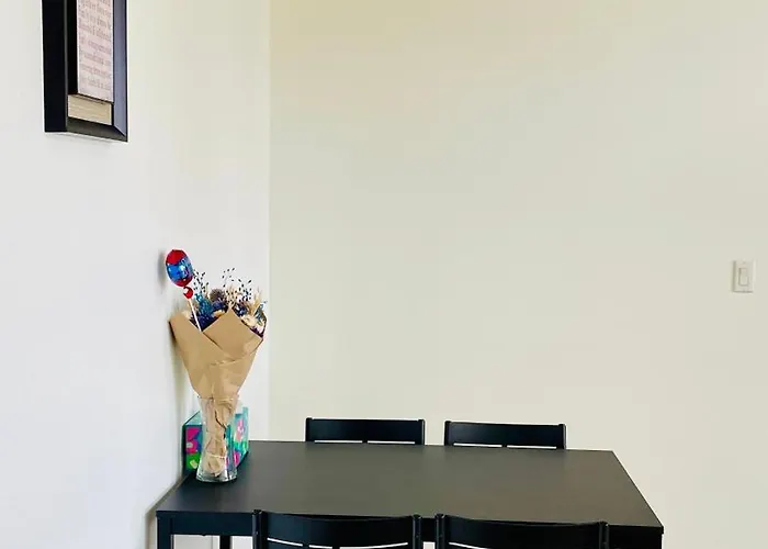 2B2B Apartment With Stunning Window -7Min To Dome