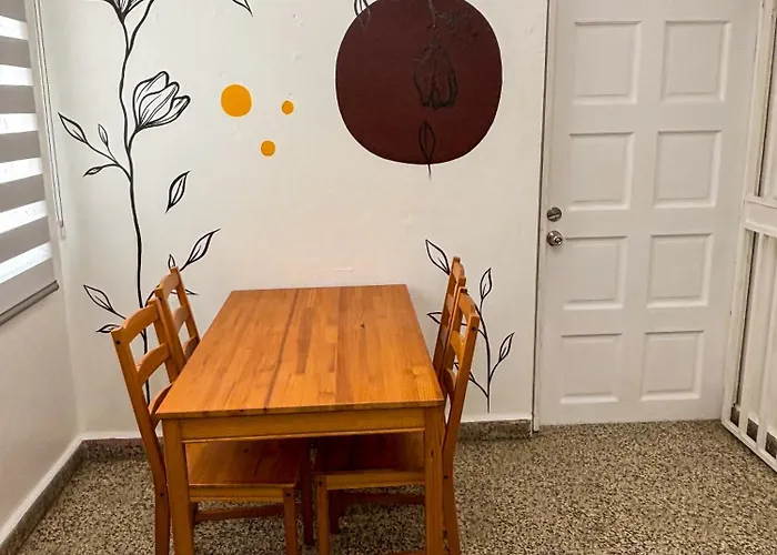 Centric San Juan Apartment With Water Back Up