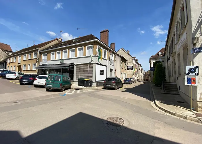 La Belle Vigne - Chablis Centre