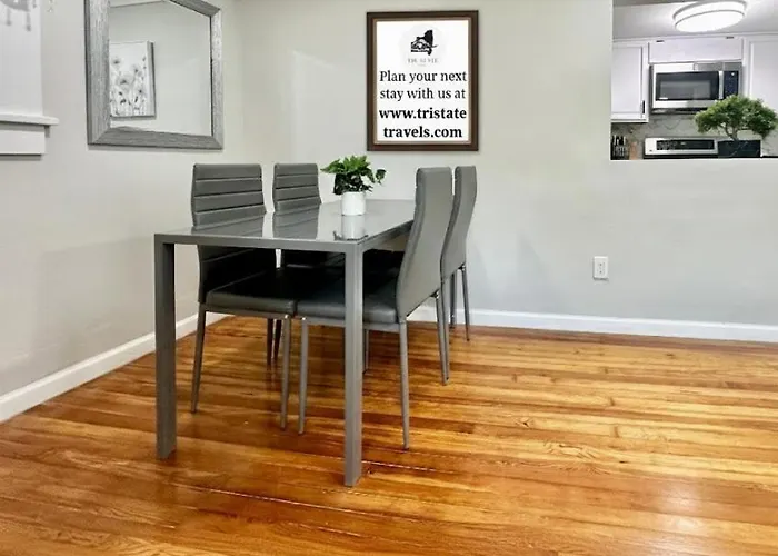 Town & Country Andover, Nj Area Apt- 2Nd Fl
