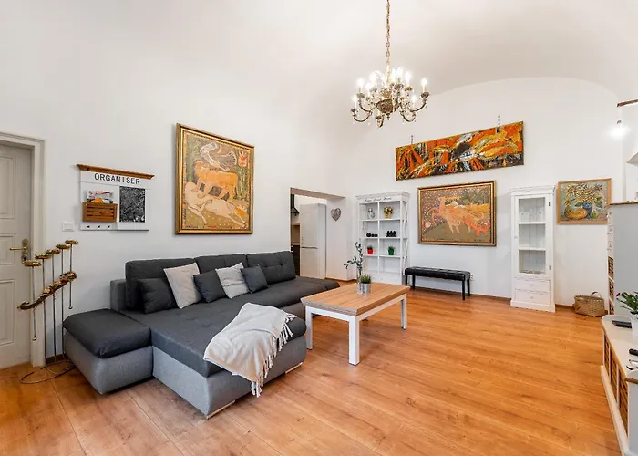 Central Hlavna Luxe 3 Rooms 150M2 6 Beds