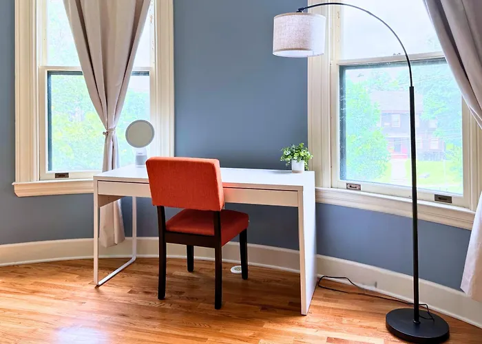 Westcott Suite Apartments