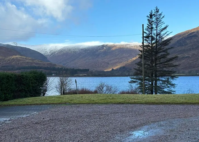 Conaglen, Glenloch View, Fort William 2-Bedroom Loch Side Flat